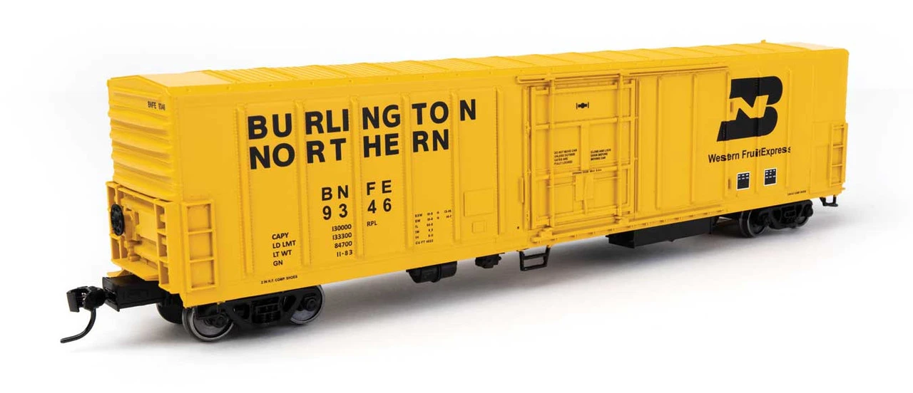 Walthers Mainline 910-3979 - 57' Mechanical Reefer Burlington Northern (BNFE) 9346 - HO Scale
