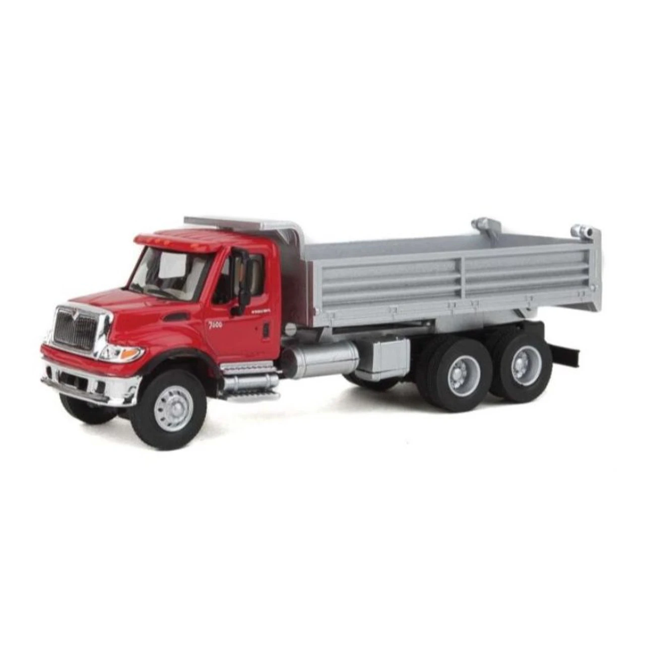 Walthers SceneMaster 949-11662 - 7601 Heavy Dump Truck - Red - HO Scale