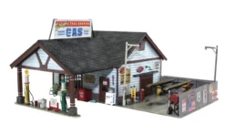 Woodland Scenics #5048 - Ethyl's Gas & Service - HO Scale